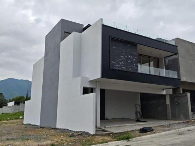 Casas en Venta en Viñedo de Sicilia en el Barrial, Santiago Mty NL