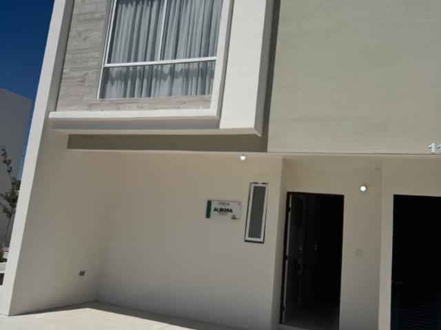 Casas en venta excelente ubicación cerca de la Alameda de Ramos Arizpe