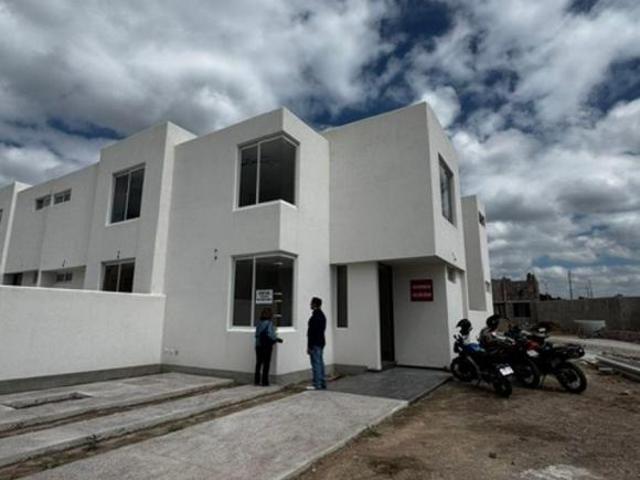 CASAS EN VENTA FRACCIONAMIENTO ROQUEDAL AGUASCALIENTES