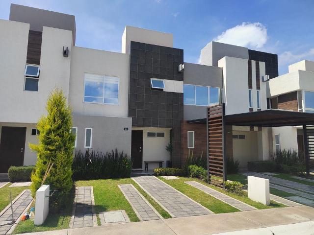 Casas en Venta Nuevas, Valle de Toluca, Zinacantepec, ARONA Residencial, Modelo ALISO en Privada con