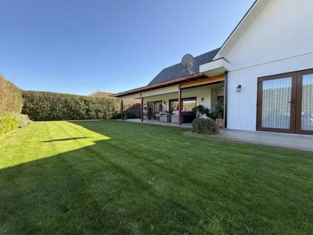 Casas en arriendo en Talca | Arrendamos Excelente Casa Amoblada en Sector Oriente, Talca 2 dormitorios por CLP 1490. 00