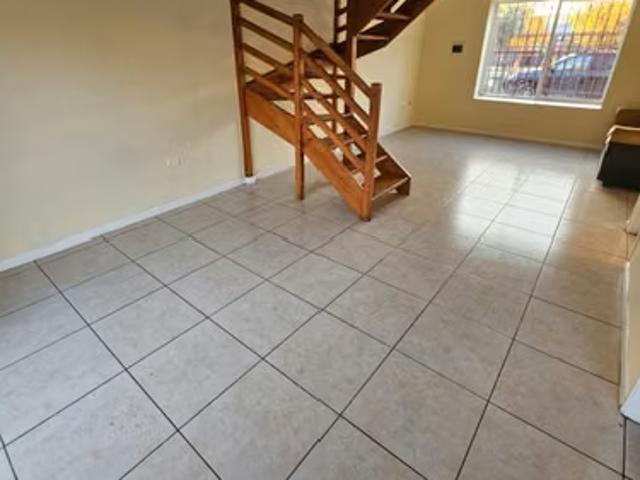 Casas en arriendo en talca | casa arrendamos casa en villa portal norte, a pasos de utal 4 dormitorios por clp 430000.00