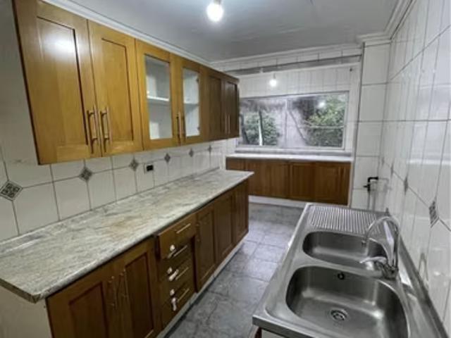 Casas en arriendo en Talca | Casa en arriendo centro de 4 dorm. En Talca 4 dormitorios por CLP 600000.00