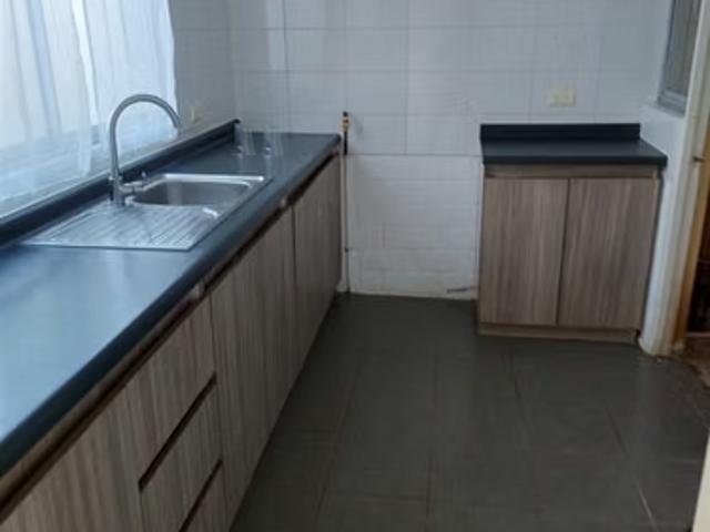 Casas en arriendo en Talca | Casa en arriendo de 4 dorm. En Talca 4 dormitorios por CLP 460000.00