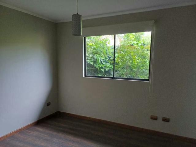 Casas en arriendo en Talca | Casa en Arriendo en Jardines de Talca 1845 dormitorios por CLP 820000.00