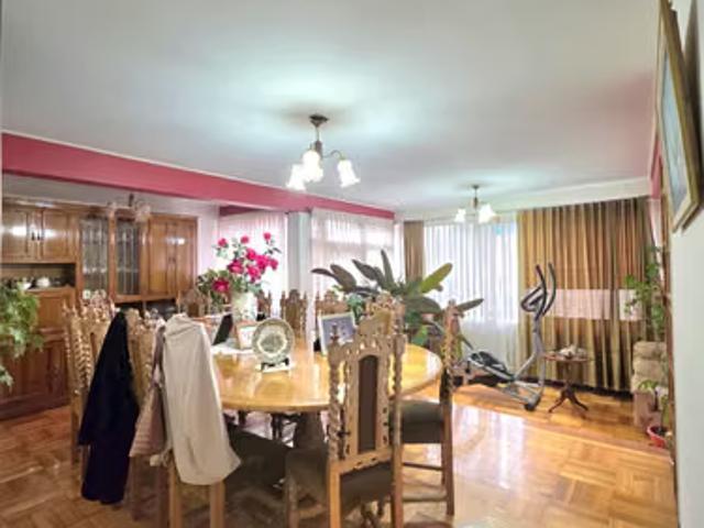 Casas en arriendo en temuco | arrienda casa para uso comercial u oficinas en el centro 6 dormitorios por clp 1800. 00