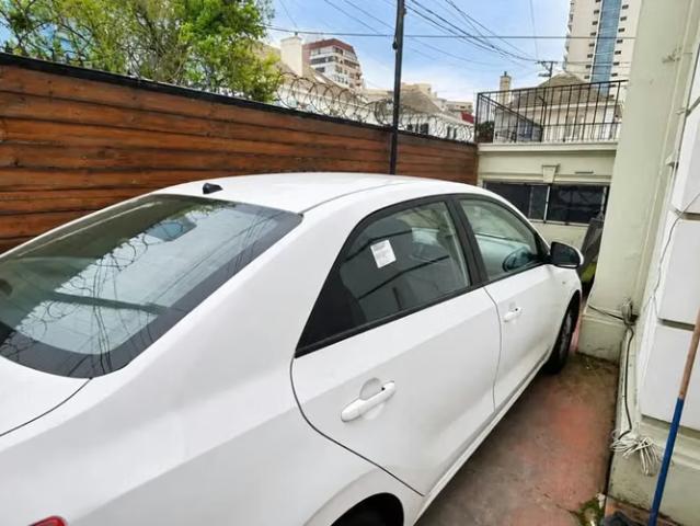 Casas en arriendo en Valparaíso | Gran Casa Comercial o Vivienda, Viña Del Mar 7 dormitorios por CLP 1800. 00
