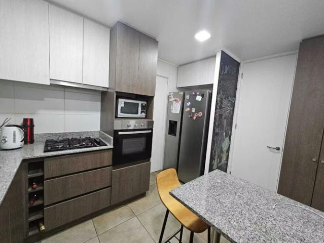 Casas en arriendo en villa alemana | altos del ricon arrienda casa mediterranea 1710 dormitorios por CLP 880000.00