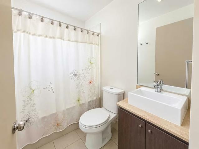 Casas en arriendo en Buin | Arriendo casa en condominio. 3D3B 1880 dormitorios por CLP 1000. 00