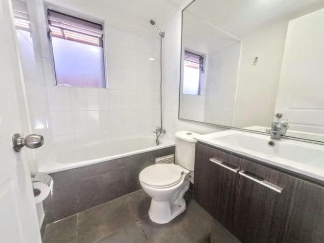 Casas en arriendo en Buin | Casa aislada 3D/1B buen barrio, amplio patio 1649 dormitorios por CLP 550000.00