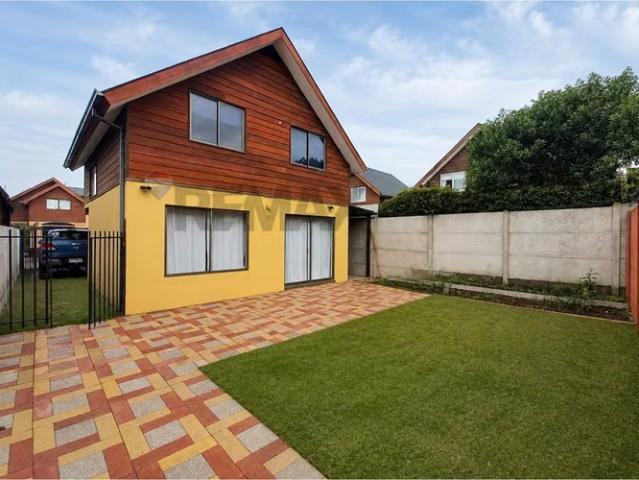 Casas en arriendo en Buin | Casa buinoriente/terreno 179 m2/conectividad total 4 dormitorios por CLP 680000.00