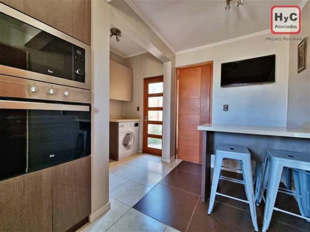 Casas en arriendo en Buin | Casa en arriendo 3D | 3 B | Sala de Estar | Condominio | Estación Linderos 3 dormitorios por CLP 800000.00