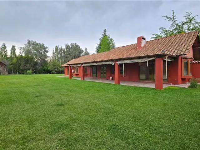 Casas en arriendo en Colina | Casa en arriendo de 4 dorm. En Colina 4 dormitorios por CLP 1900. 00