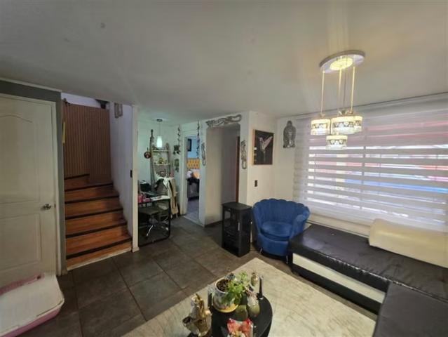 Casas en arriendo en Colina | Casa en arriendo de 4 dormitorios en Colina 4 dormitorios por CLP 800000.00