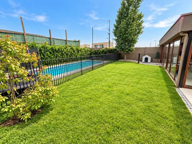 Casas en arriendo en colina | casa familiar con piscina y amplios espacios remanso 4 dormitorios por clp 1600. 00