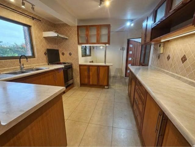 Casas en arriendo en Colina | Casa para disfrutar absolutamente 6 dormitorios por CLP 4000. 00