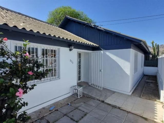 Casas en arriendo en Copiapó | CASA en arriendo apta para oficinas en sector centro de Copiapó. 5 dormitorios por CLP 900000.00