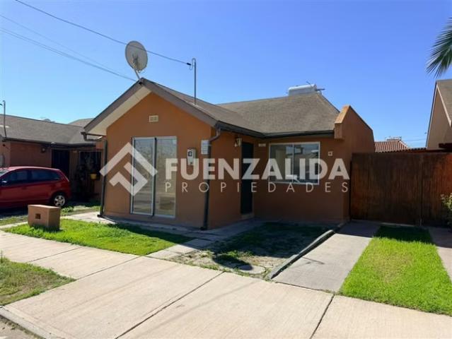 Casas en arriendo en Coquimbo | Casa en arriendo de 3 dorm, dos baños, Bosque de San Carlos 3 dormitorios por CLP 550000.00
