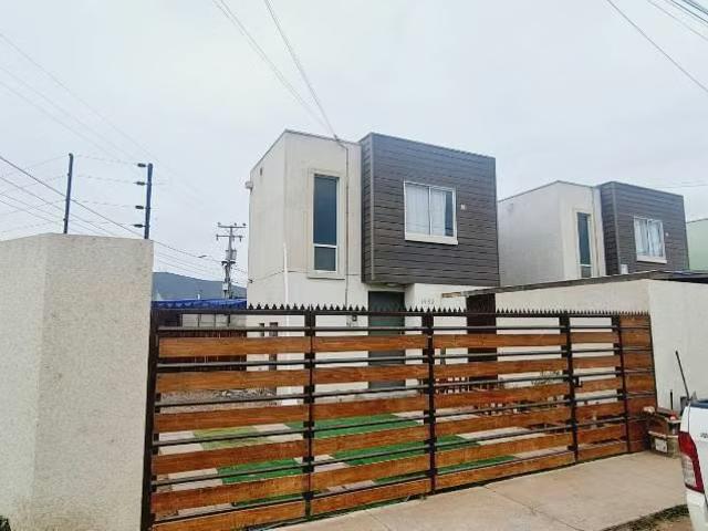 Casas en arriendo en Coquimbo | Se arrienda casa esquina, sector bosque oriente coquimbo, trato directo 2 dormitorios por CLF 70.00