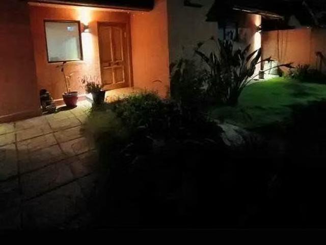 Casas en arriendo en Huechuraba | Casa Luminosa en Entorno Natural 1844 dormitorios por CLP 1500. 00