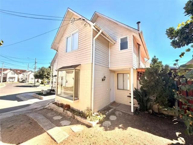 Casas en arriendo en La Cruz | CASA Manuel Rodríguez 27. La Cruz 3 dormitorios por CLP 580000.00