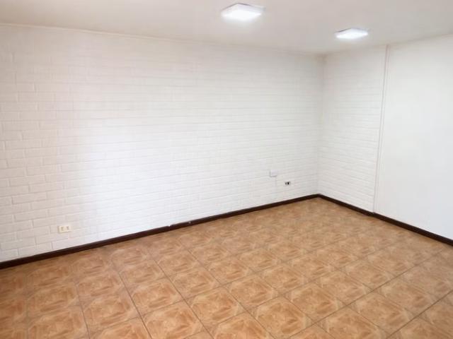 Casas en arriendo en La Florida | Casa en arriendo 2D 1B 1 Estac, con patio, La Florida 2 dormitorios por CLP 650000.00