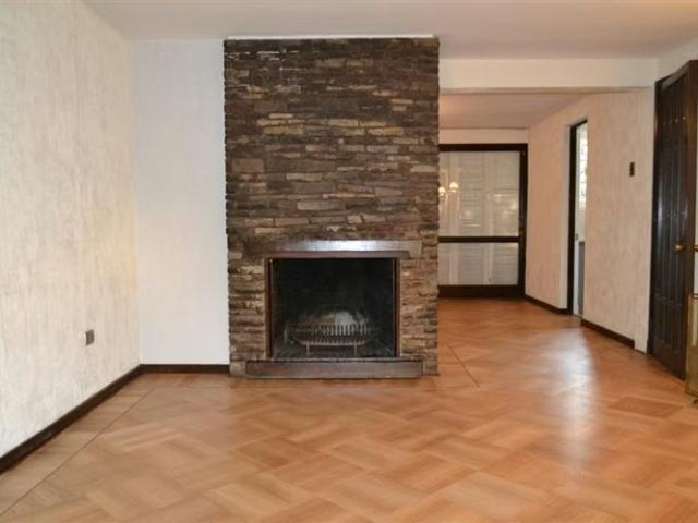 Casas en arriendo en Las Condes | Metro Los Dominicos / Apoquindo 3 dormitorios por CLP 1700. 00