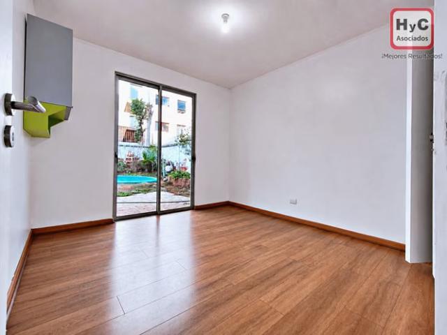 Casas en arriendo en Las Condes | En Arriendo Tranquilo barrio Vaticano 3 dormitorios por CLP 1700. 00