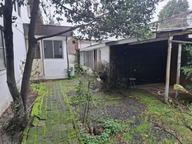Casas en arriendo en Linares | Casa de Dos Pisos, en Calle Yerbas Buenas 4 dormitorios por CLP 550000.00
