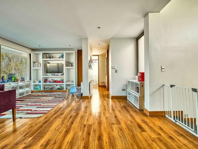 Casas en arriendo en Lo Barnechea | Espaciosa casa en arriendo 5D/5B 1854 dormitorios por CLF 140.00