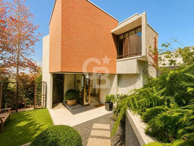 Casas en arriendo en Lo Barnechea | Linda Casa Condominio Cercana Colegio Everest 4 dormitorios por CLF 68.00