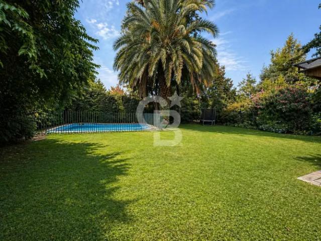 Casas en arriendo en Lo Barnechea | Preciosa Casa Camino Central Alcalde Délano 5 dormitorios por CLF 86.00