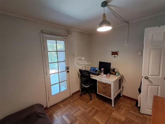 Casas en arriendo en Macul | 4 dorm. 2 baños con Depto Int. 4 Estac. Macul Metro Pedrero 4 dormitorios por CLP 1100. 00