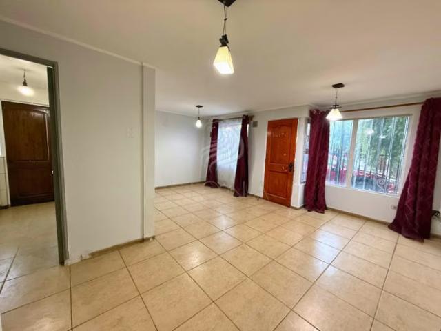 Casas en arriendo en maipú | casa parque residencial santa maría de maipú 4 dormitorios por clp 890000.00