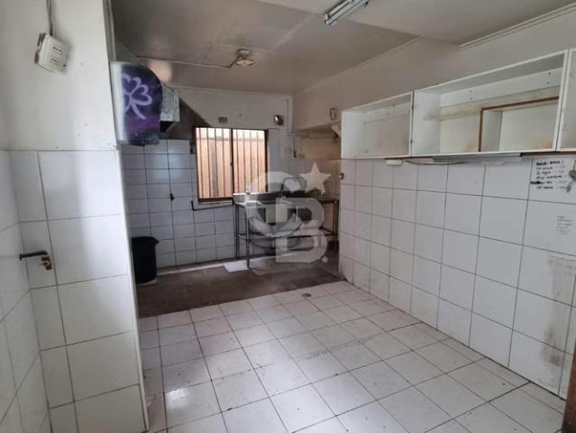 Casas en arriendo en Osorno | Local comercial en el corazón de Osorno, versátil y amplio 1 dormitorios por CLF 34.00