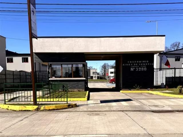Casas en arriendo en Osorno | Se Arrienda Casa en Condominio 3D/3B, Sector Oriente, Osorno 3 dormitorios por CLP 950000.00