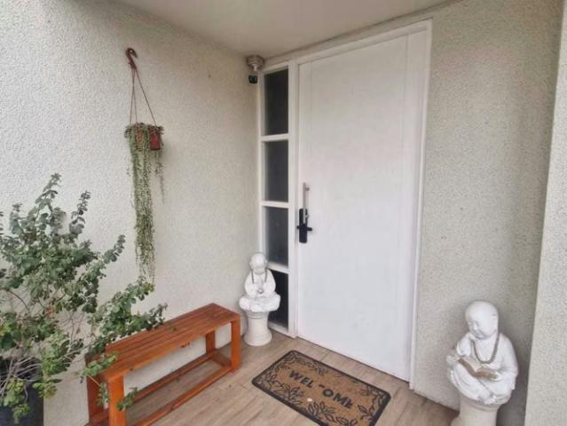Casas en arriendo en Padre Hurtado | Oportunidad de Inversión en Zona Céntrica 1762 dormitorios por CLP 1200. 00