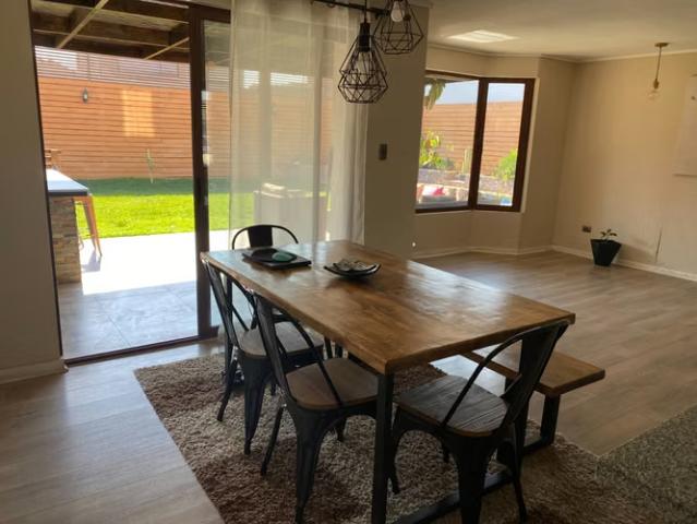Casas en arriendo en padre hurtado | casa en laguna del sol con piscina y quincho 3 dormitorios por clp 1200. 00