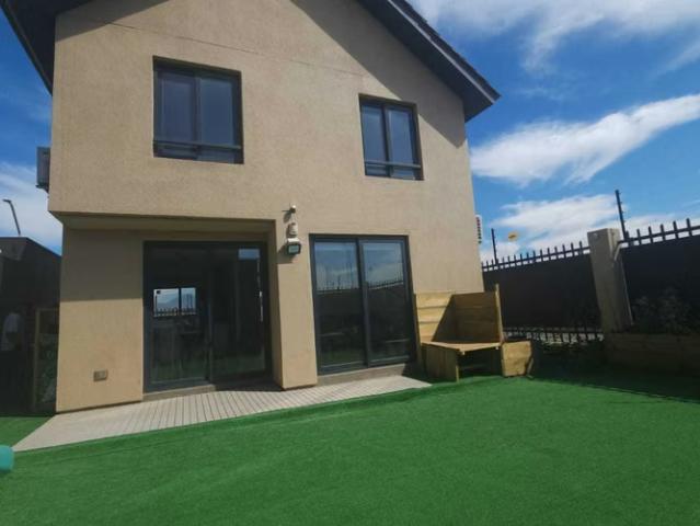 Casas en arriendo en Padre Hurtado | Casa en Padre Hurtado 3D 3B con sala Flex l 1825 dormitorios por CLP 900000.00