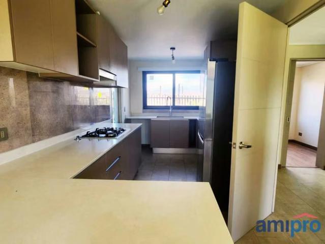 Casas en arriendo en Padre Hurtado | Casa en Padre Hurtado 3D 3B con sala Flex l 1825 dormitorios por CLP 900000.00
