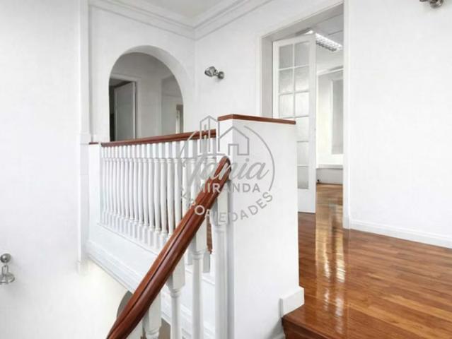 Casas en arriendo en Providencia | Oficina Comercial 10 Estacionamientos 1772 dormitorios por CLF 120.00