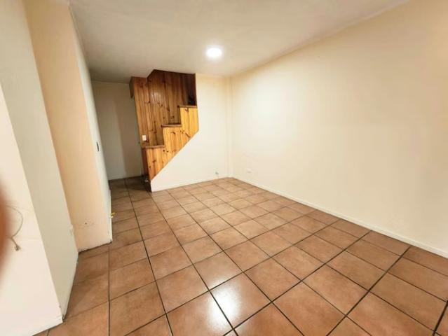 Casas en arriendo en Pudahuel | Casa Amplia y Luminosa con Gran Jardín 1845 dormitorios por CLP 800000.00