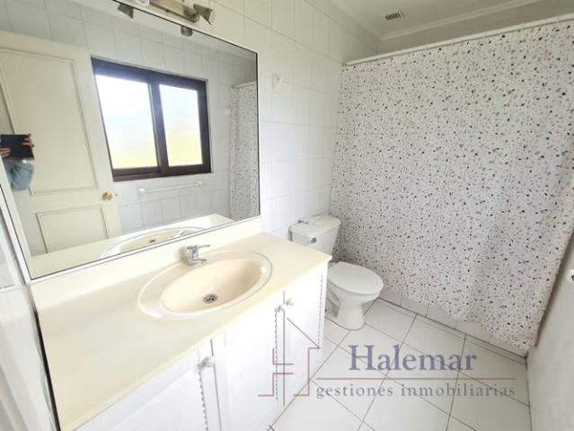 Casas en arriendo en Puerto Montt | Arriendo Casa 4D 2B Valle Volcanes, 3 estacionamiento, Puerto Montt. 4 dormitorios por CLP 1100. 00