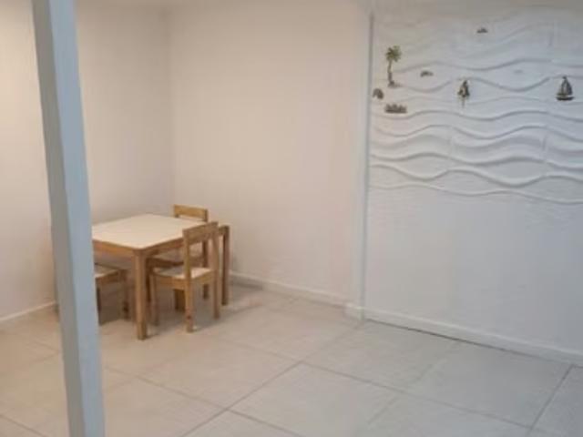 Casas en arriendo en puerto montt | se arrienda casa con amplios espacios en valle volcanes 3 dormitorios por clp 1000. 00