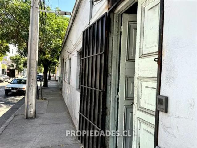 Casas en arriendo en Santiago | Casa en arriendo de 2 dorm. En Santiago 2 dormitorios por CLP 1600. 00