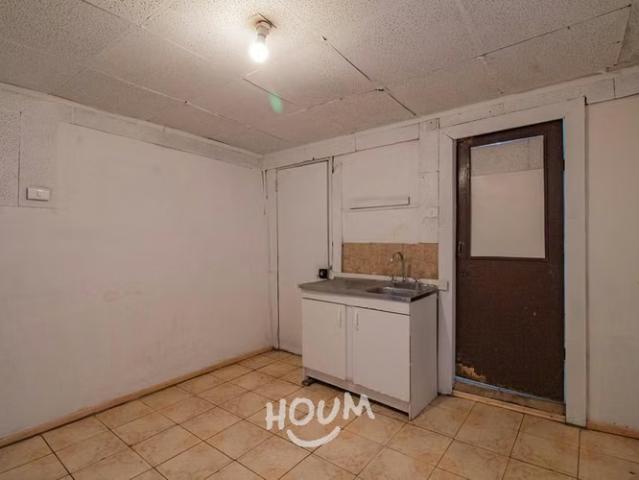 Casas en arriendo en Santiago | Casa en Siete de Noviembre 2 dormitorios por CLP 1100. 00