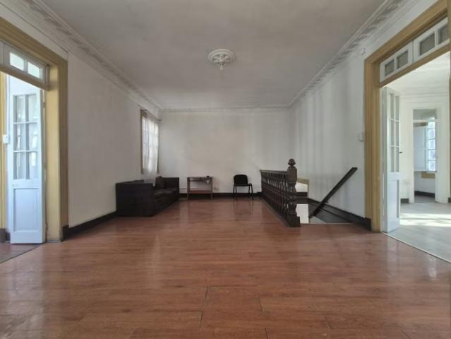 Casas en arriendo en Santiago | Casa 10 DE JULIO CON ROBERTO ESPINOZA 6 dormitorios por CLP 1000. 00