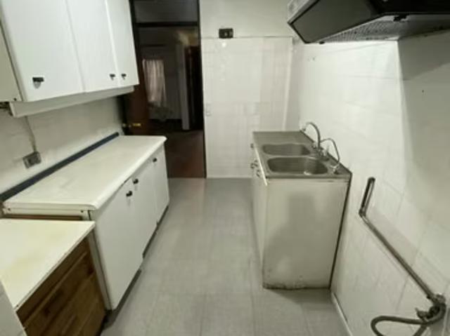 Casas en arriendo en Ñuñoa | CASA 4D2B 2E CONDOMINIO AV. Macul/ los alerces met 4 dormitorios por clp 1100. 00