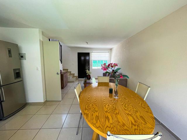 Casas en condominio comunidad Vinte Tec?mac de 2 a 3 habitaciones con estacionamiento y promociones