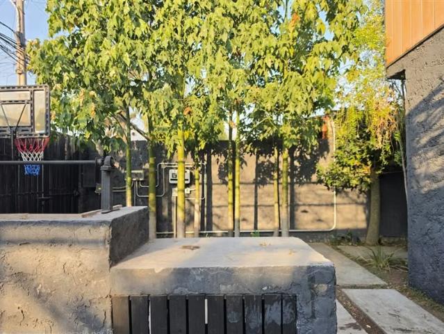 Casas en las condes casa remodelada en arriendo en las condes